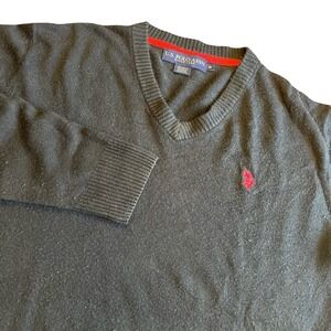 US Polo Assn Mens V-Neck Sweater Black Acrylic Knit Red Logo Pullover Medium